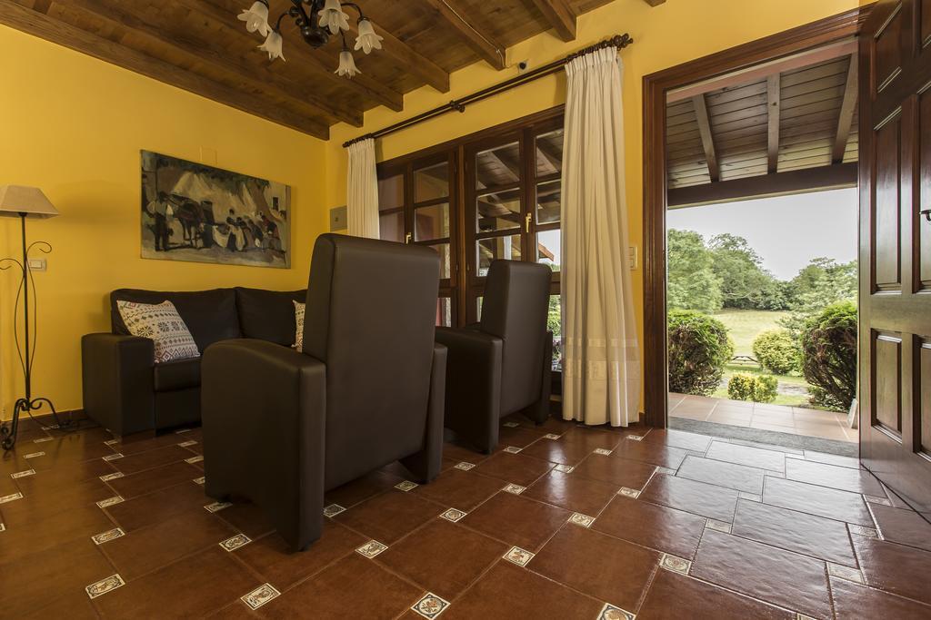 Casas Rurales Playa De Guadamia Llames de Pría Buitenkant foto